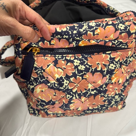 Marc Jacobs Backpack - Quilted Floral Nylon - Pink and Blue Excellent Condition - Picture 11 of 15